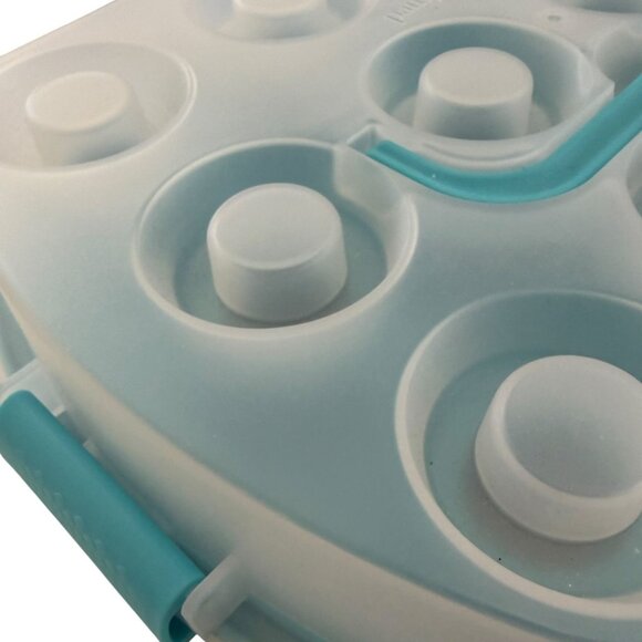 Pampered Chef Cupcake Pan & Carrier Set New - Picture 4 of 8